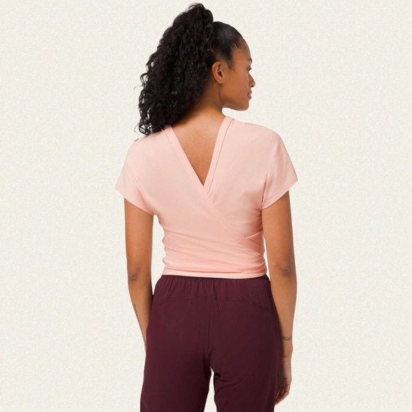 Lululemon It’s A Tie Tee - Picture 5 of 8